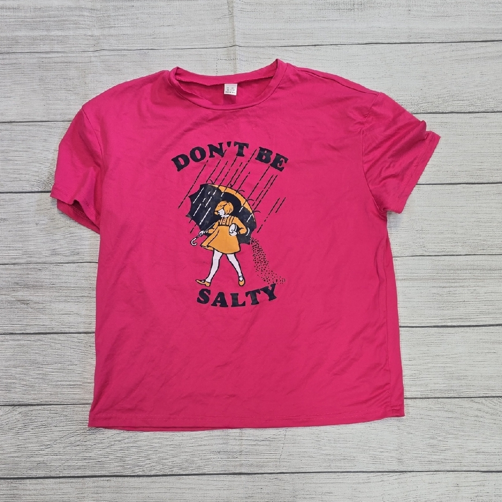 Pink Graphic T-Shirt with 'Don't Be Salty' Print
